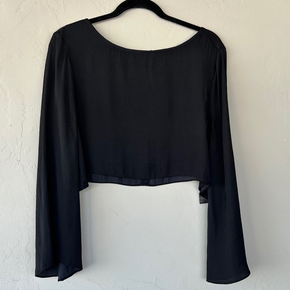 Free People Black Cropped Bell Sleeve Blouse Size 6